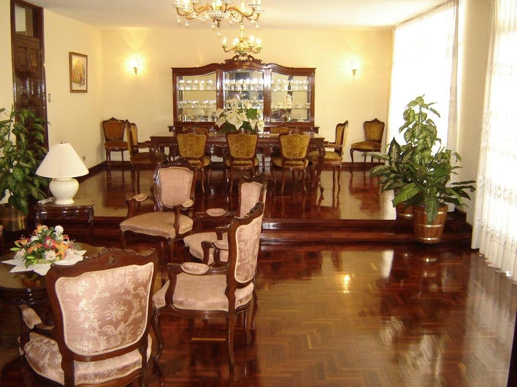 Hotel Cantabria Guatemala-Stadt Exterior foto